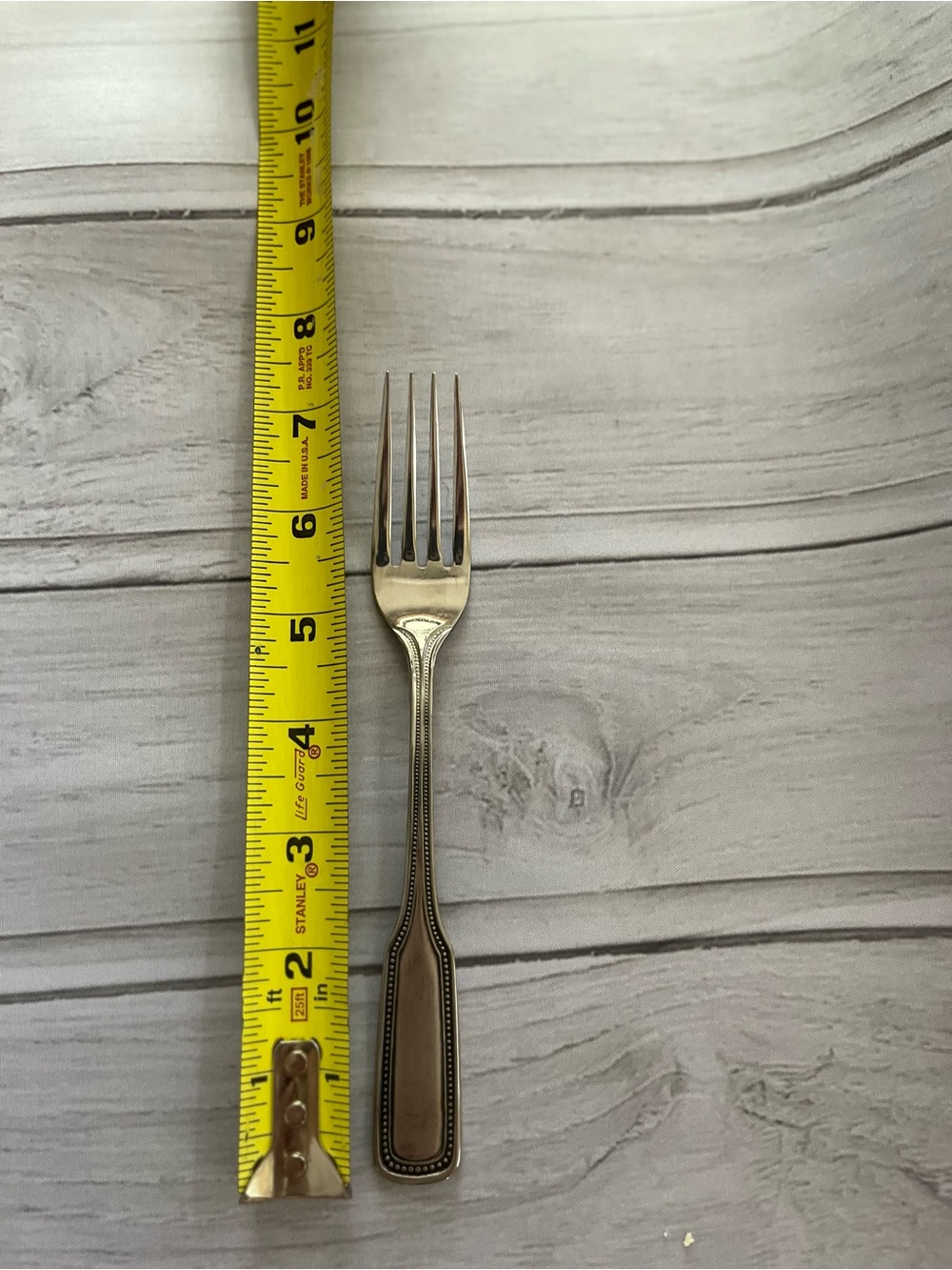 One set of 4 vintage Salem 1776 stainless steel beaded edge dinner forks. - Picture 9 of 9